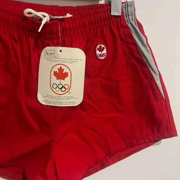 VTG 1980's SEARS Moomik Olympic Red Shorts size 32 - Picture 2 of 5